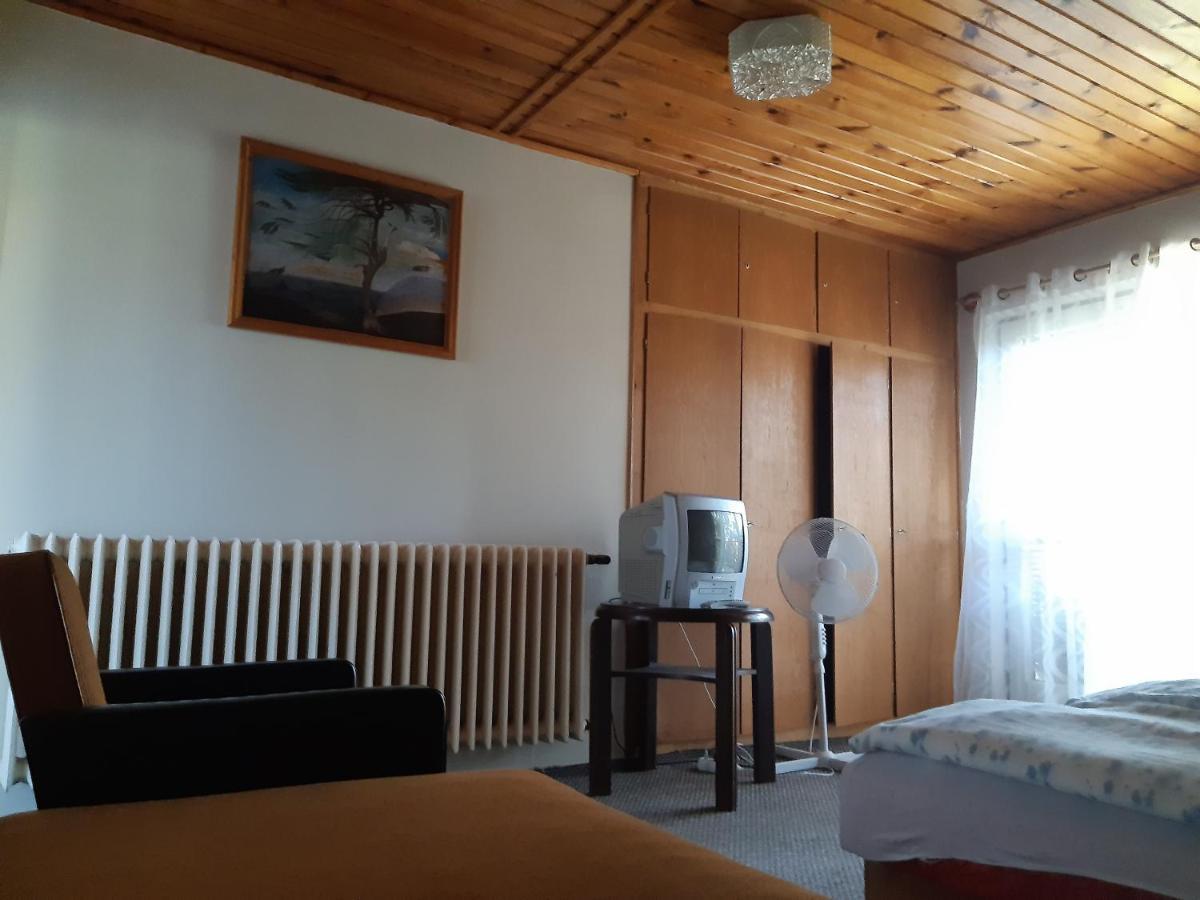 Toldi Apartman Keszthely Exterior foto